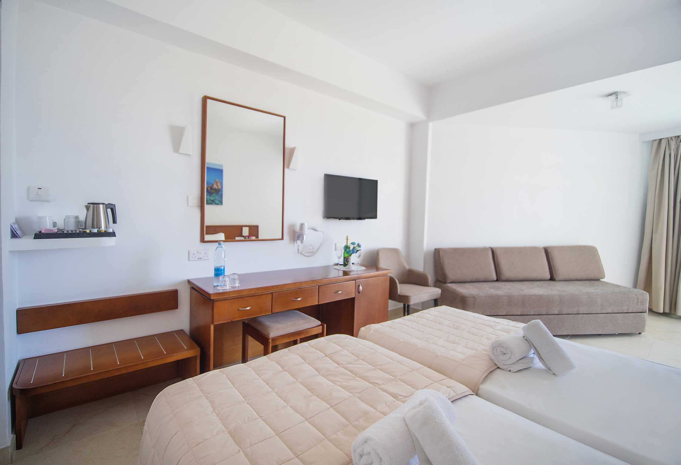 d3ce31f869e1ed603746de4f30edcf79-2