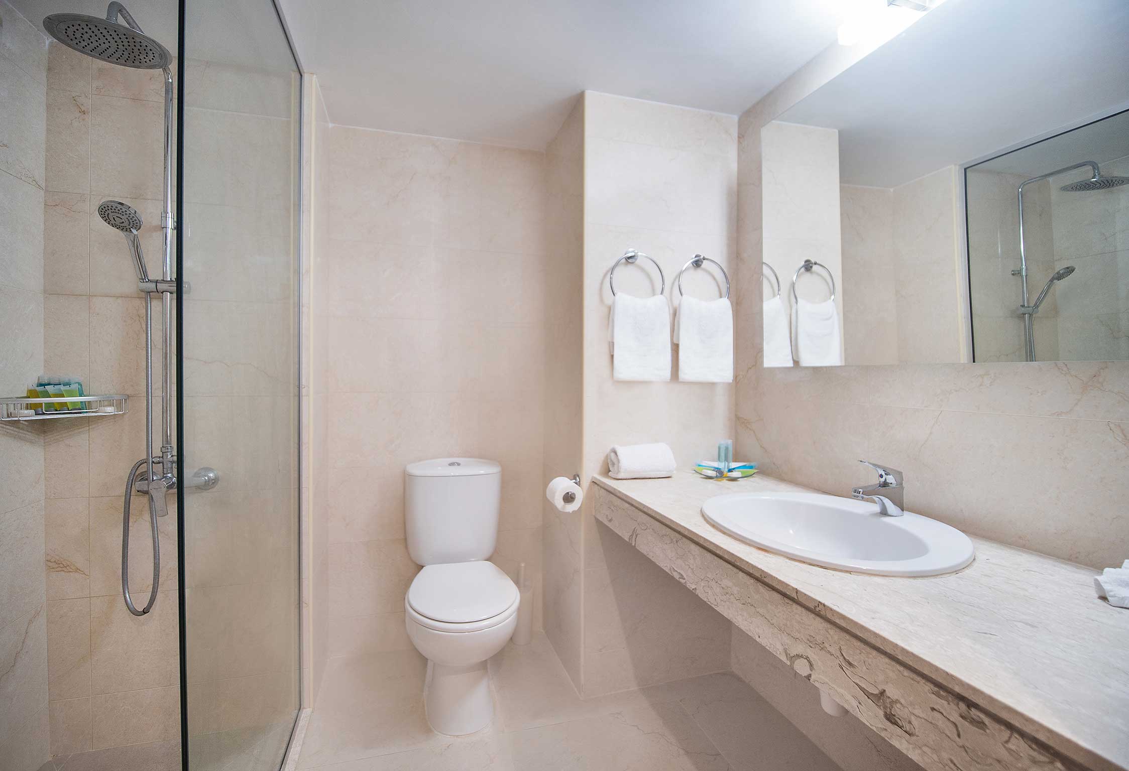 e6c84eeea85ab6a6101ec63bb4284b74